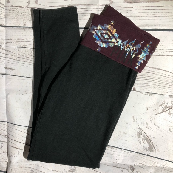 PINK Victoria's Secret Pants - VS PINK yoga leggings, S